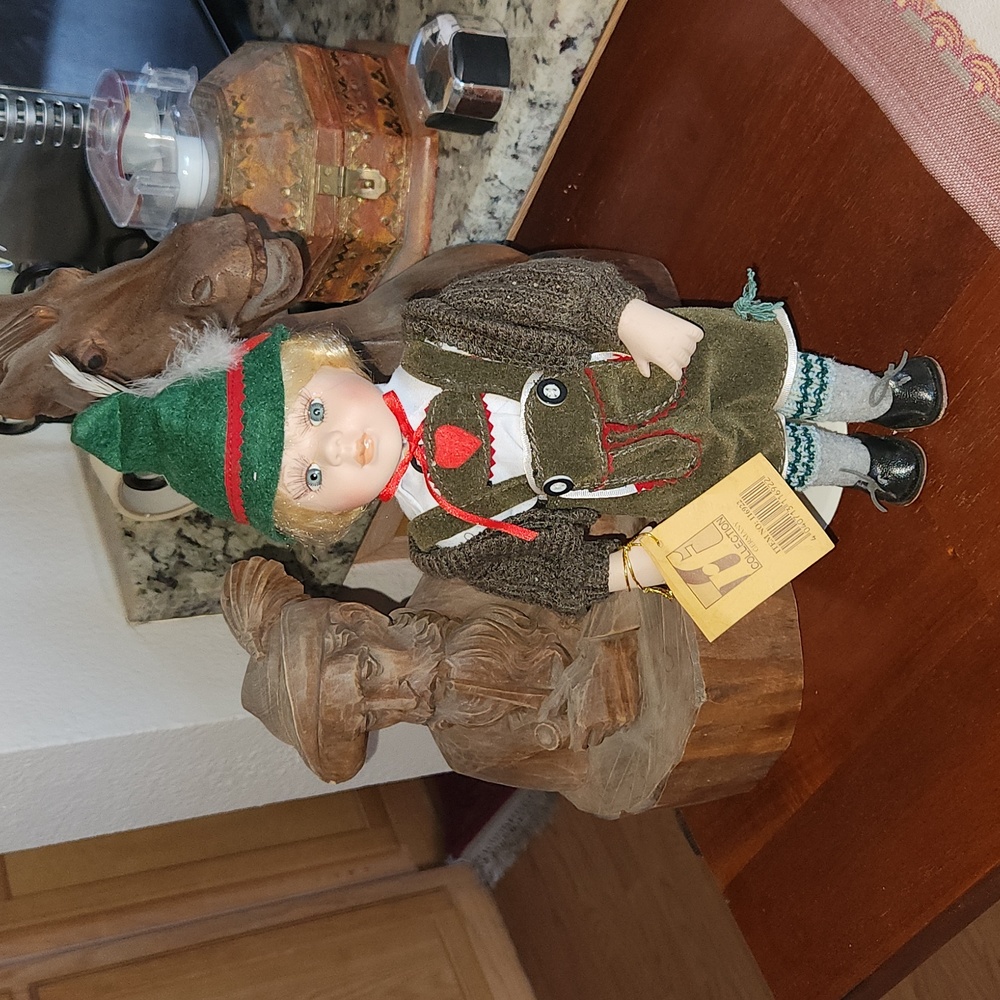 German Boy Dressed in Authentic Traditional Lederhosen 12" NWT